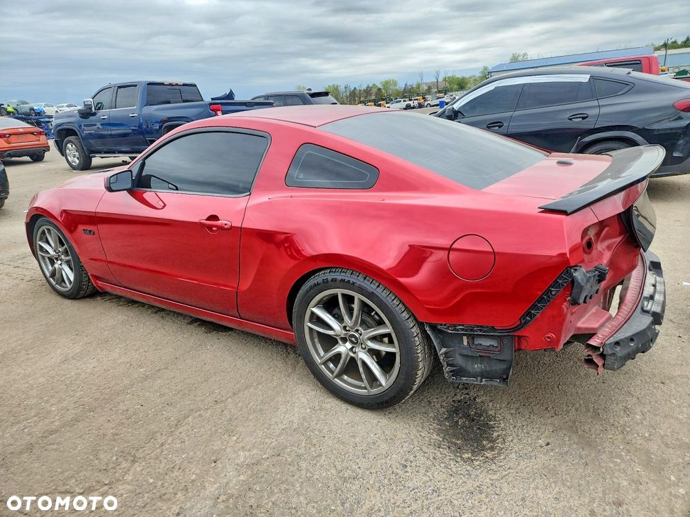 Ford Mustang 5.0 V8 GT - 2