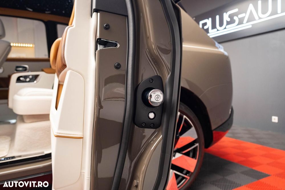 Rolls-Royce Cullinan - 34