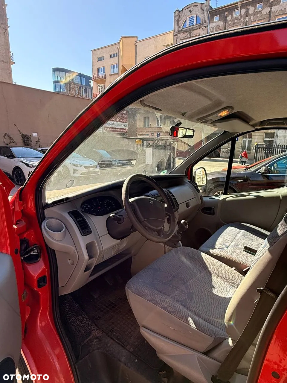 Renault Trafic - 10
