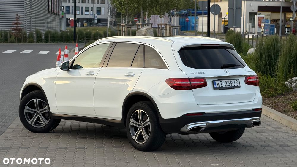 Mercedes-Benz GLC 300 4-Matic - 10