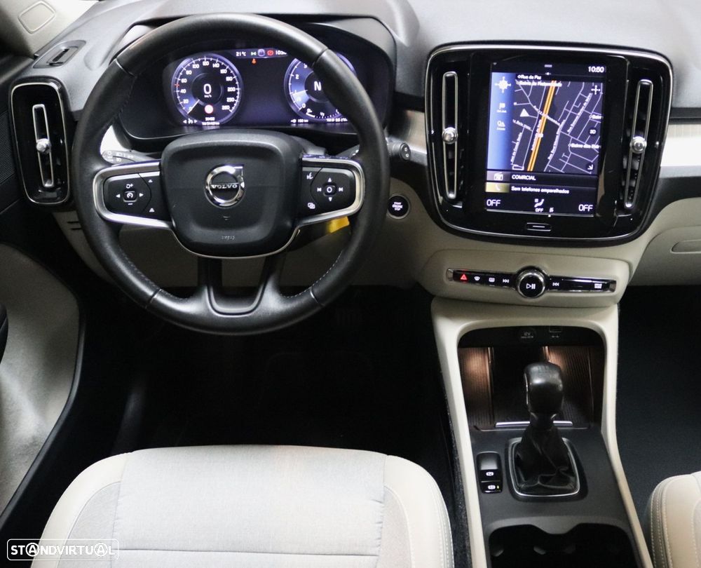 Volvo XC 40 1.5 T3 Tech Edition - 30