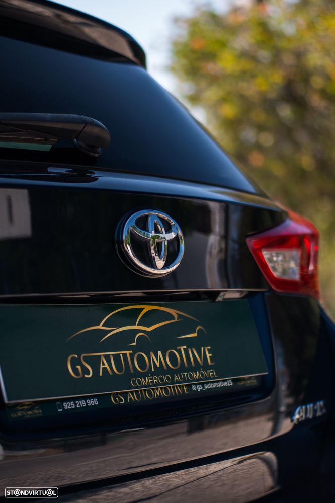 Toyota Auris 1.4 D-4D Exclusive +P.Sport+VSC - 11