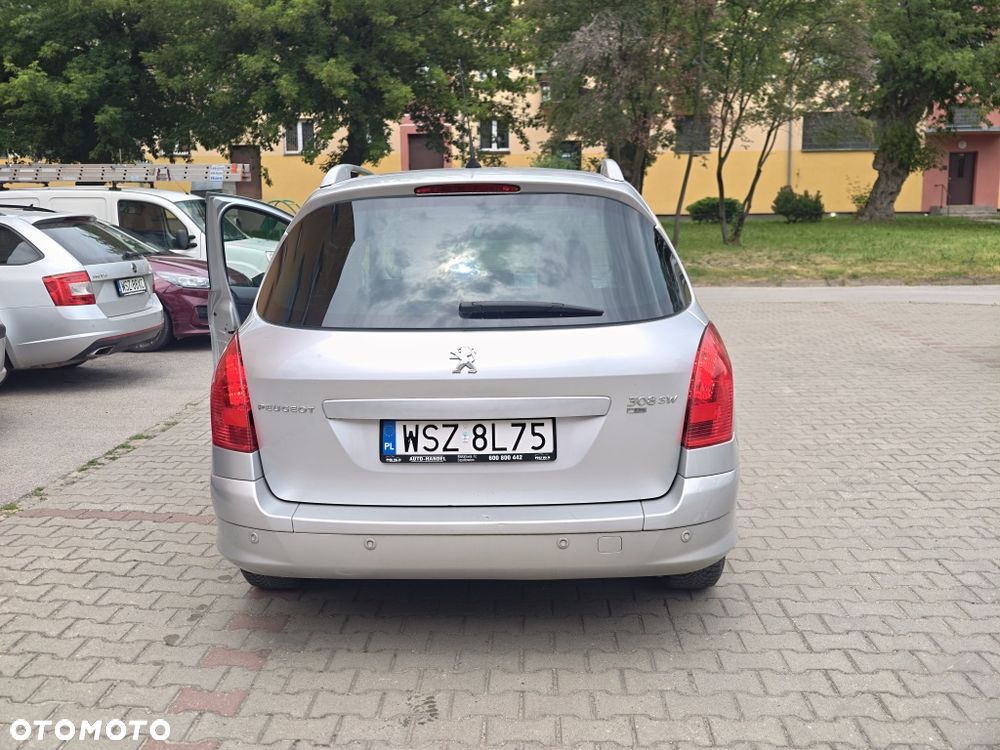 Peugeot 308 - 4
