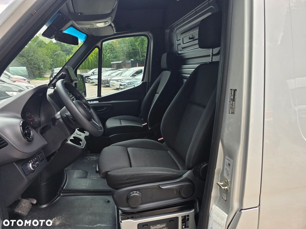 Mercedes-Benz Sprinter L4H3 Long Max długi - 12