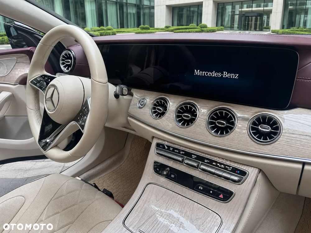 Mercedes-Benz Cls 2022 photo 2