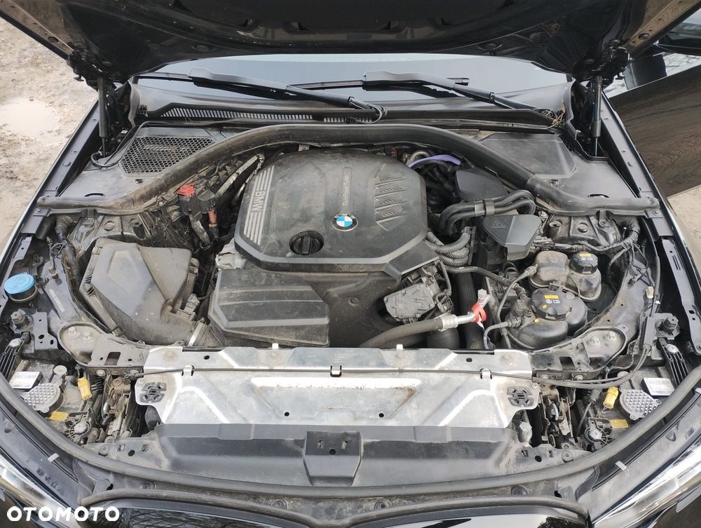 BMW Seria 3 318d M Sport - 11