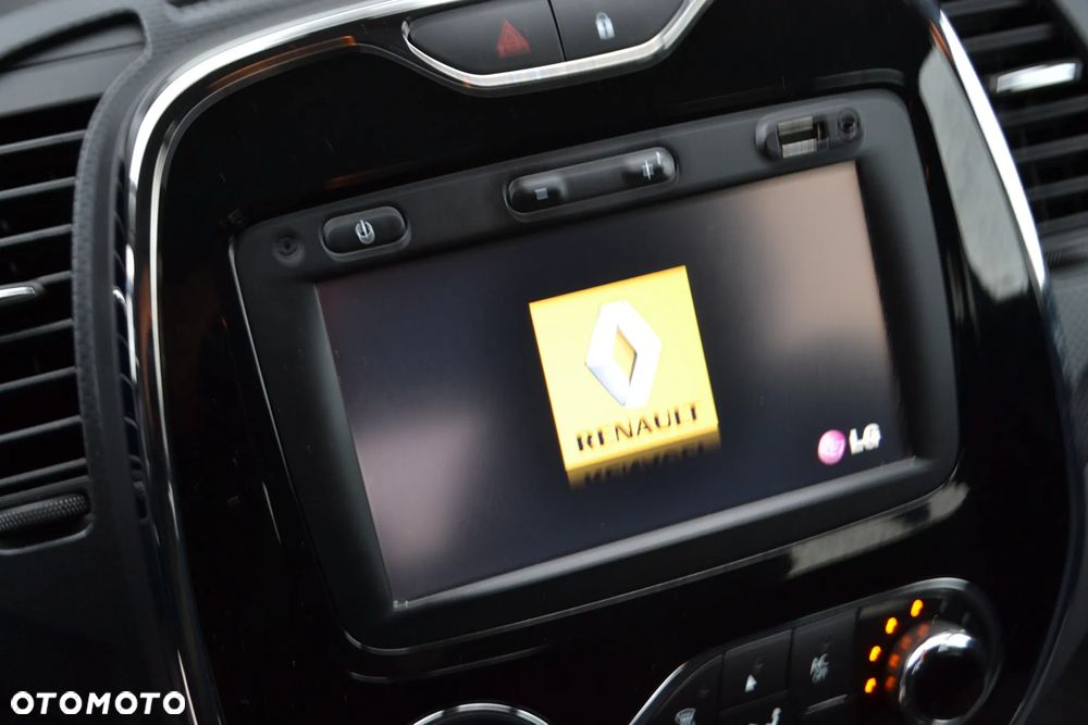 Renault Captur - 28