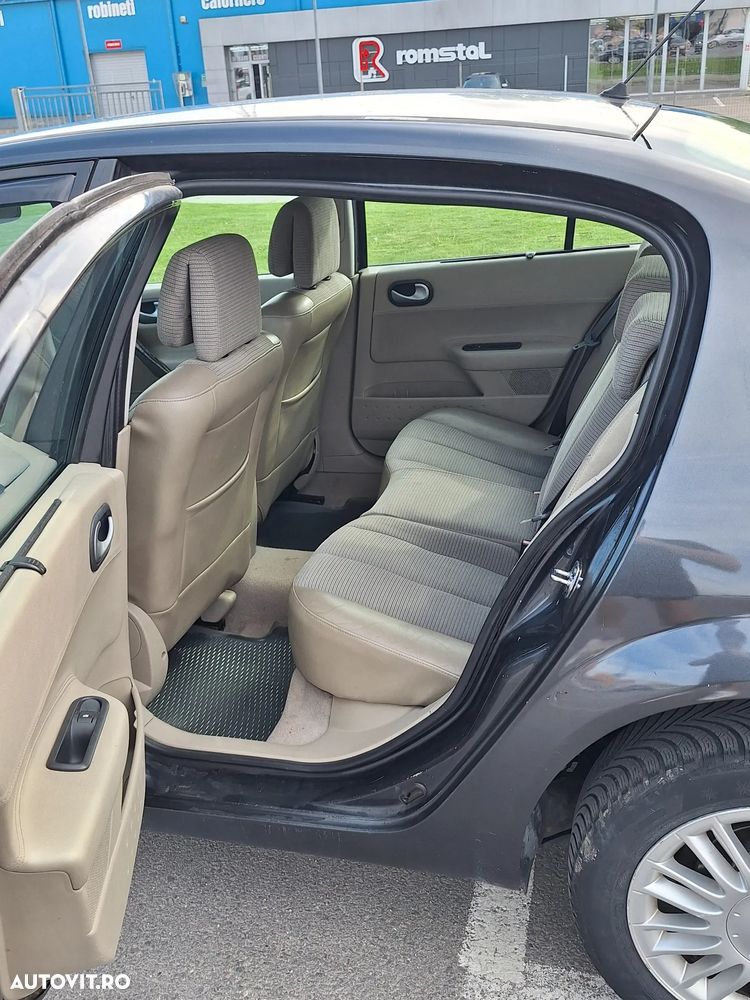 Renault Megane II 1.5 dCi Privilege - 6
