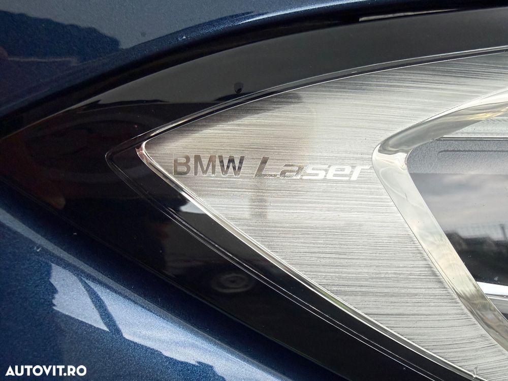 BMW Seria 3 330e Aut. Luxury Line - 17