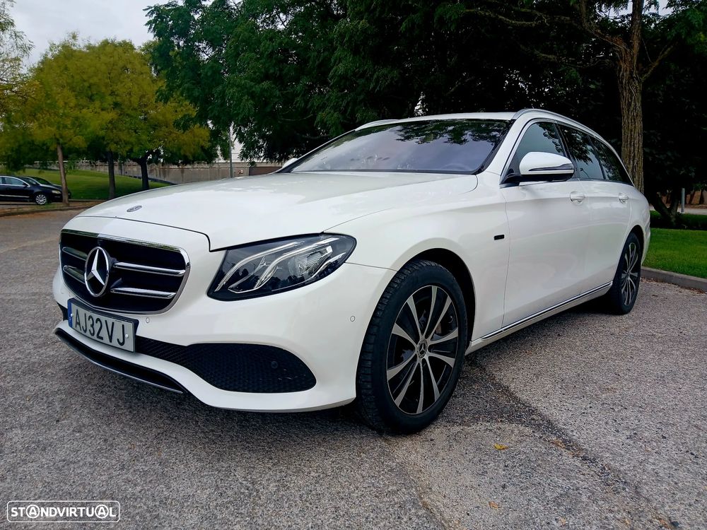 Mercedes-Benz E 300 Bluetec Hybrid Avantgarde - 1