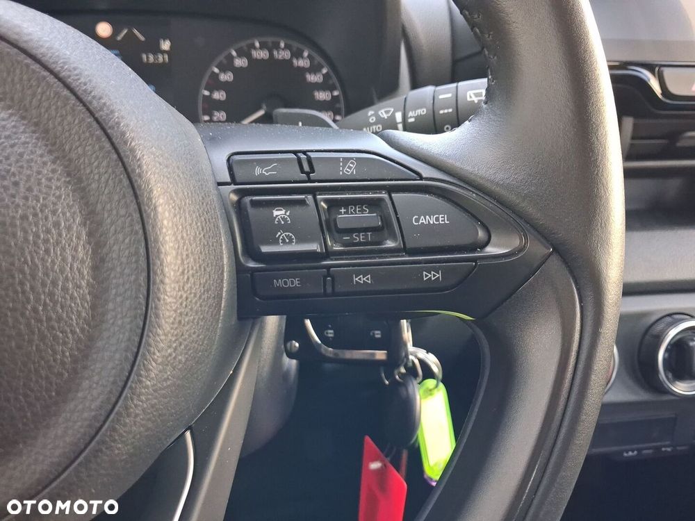 Toyota Yaris 1.5 Comfort CVT - 21