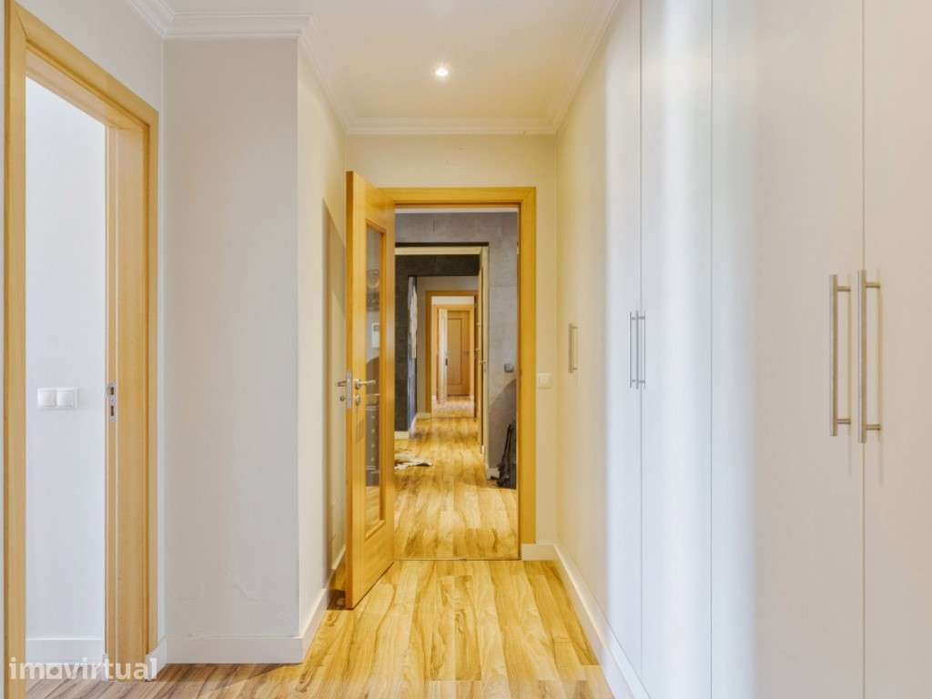 Penthouse Exclusiva no Coração de Grândola - Grande imagem: 2/26
