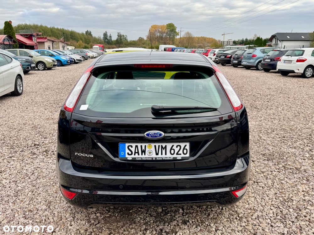 Ford Focus - 22
