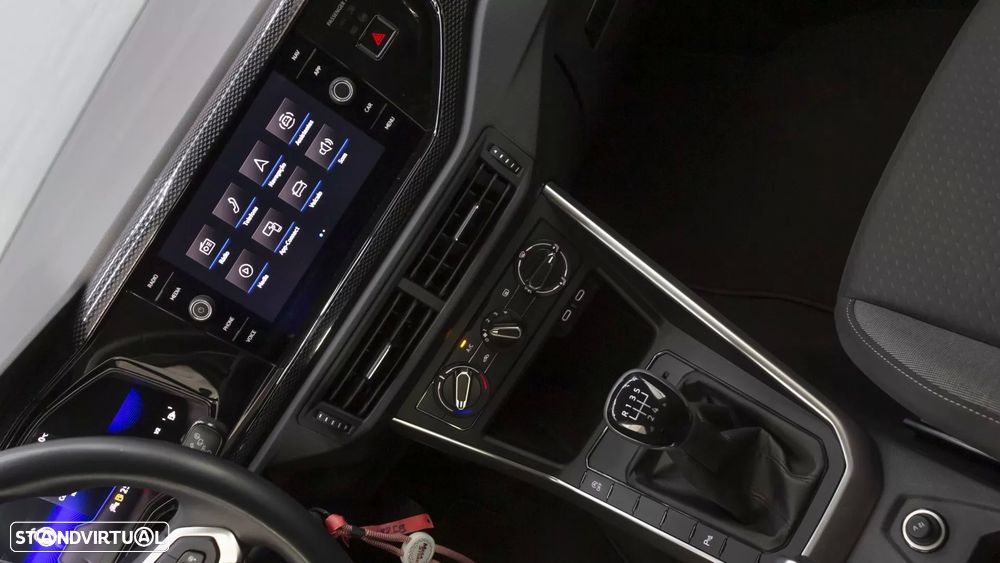 VW Taigo 1.0 TSI Urban - 28