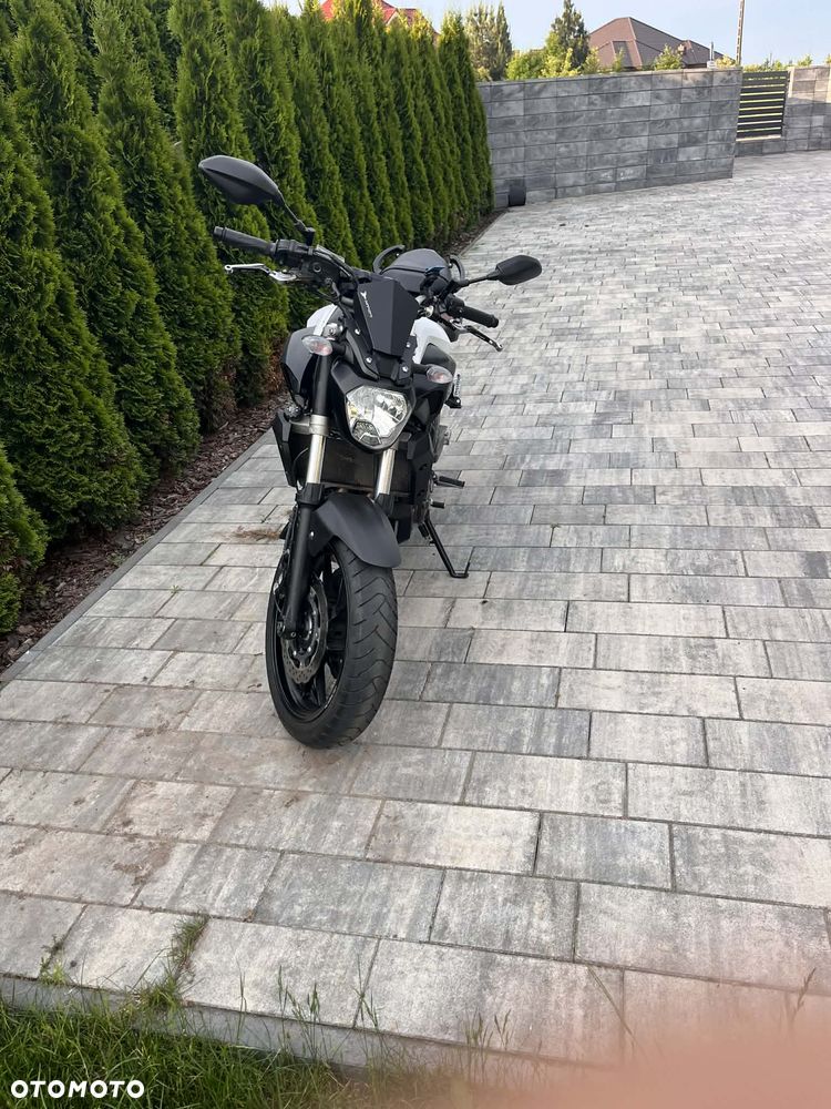 Yamaha MT - 4