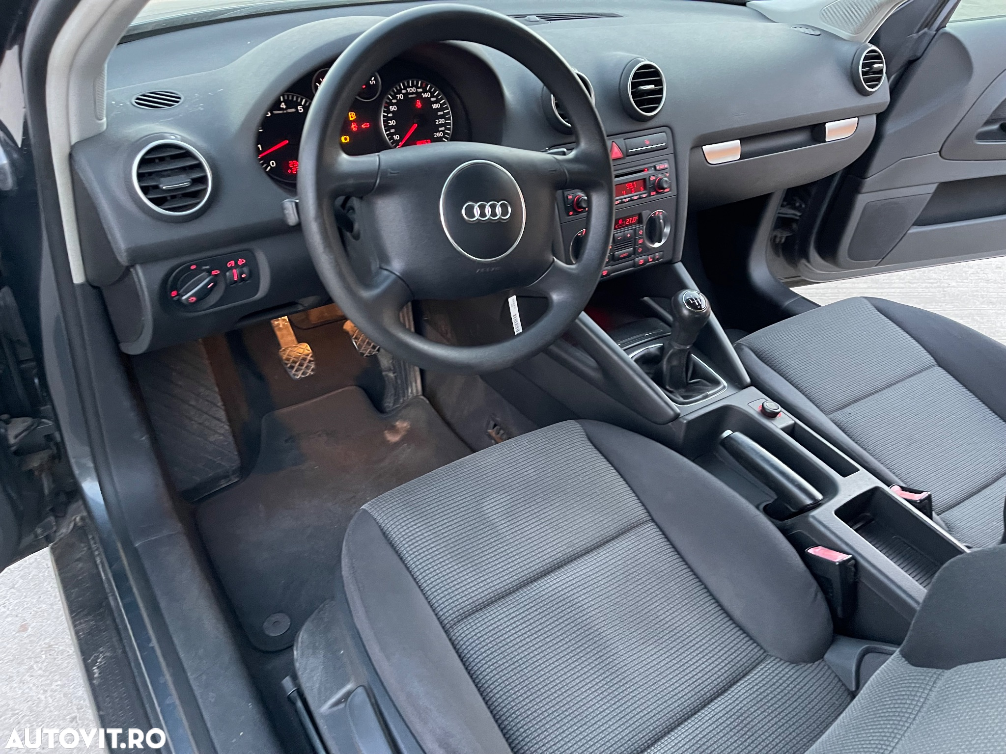 Audi A3 1.6 Ambition - 35