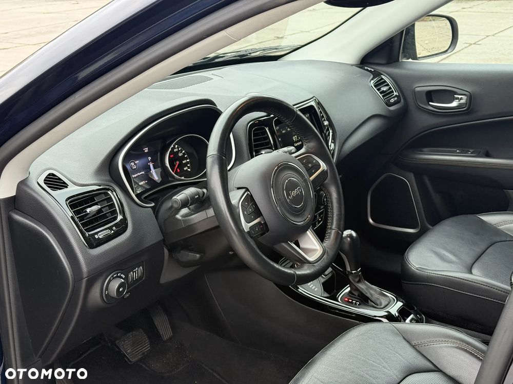 Jeep Compass - 14