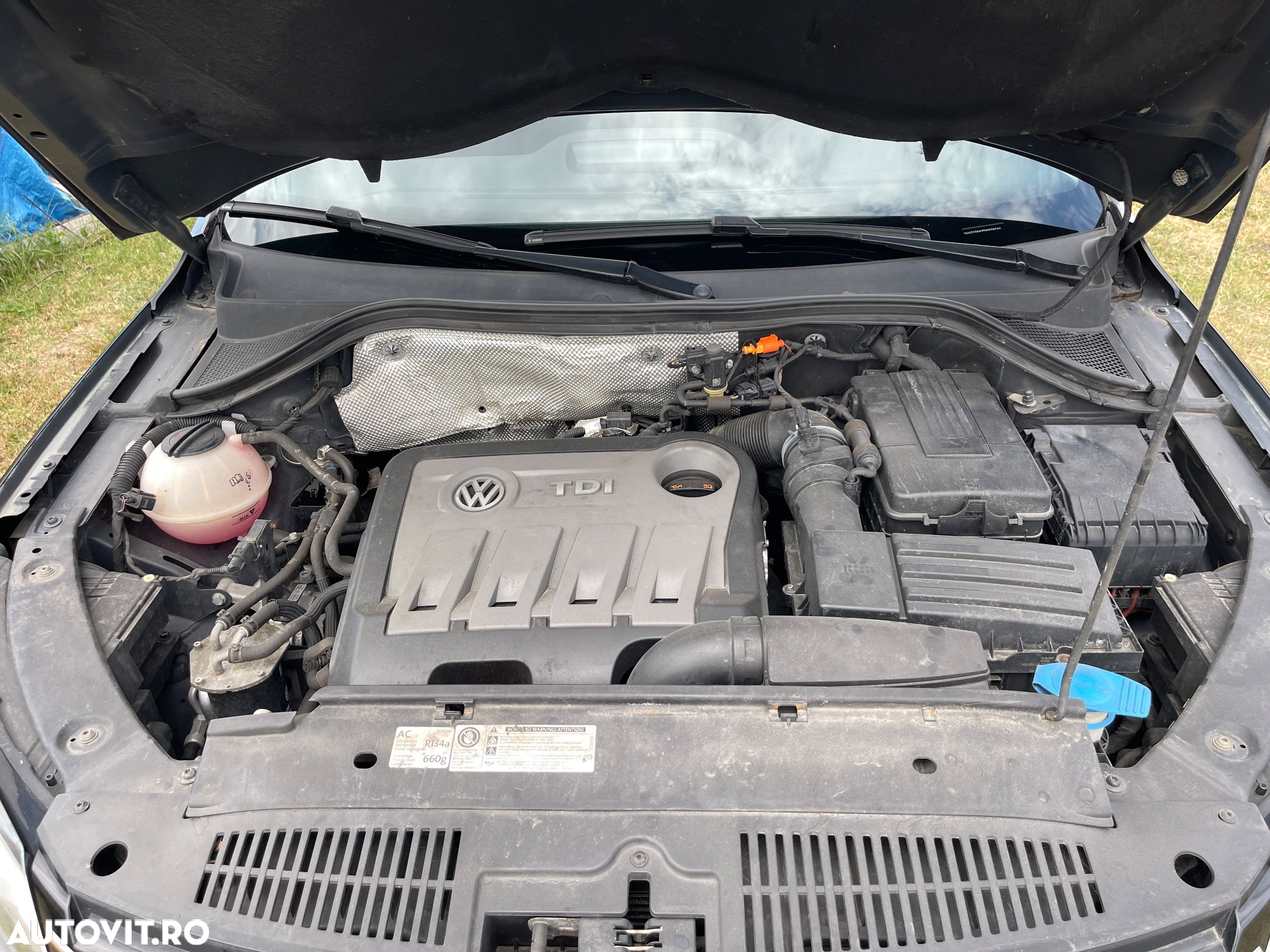 Volkswagen Tiguan 2.0 TDI 4Motion Sport & Style - 10
