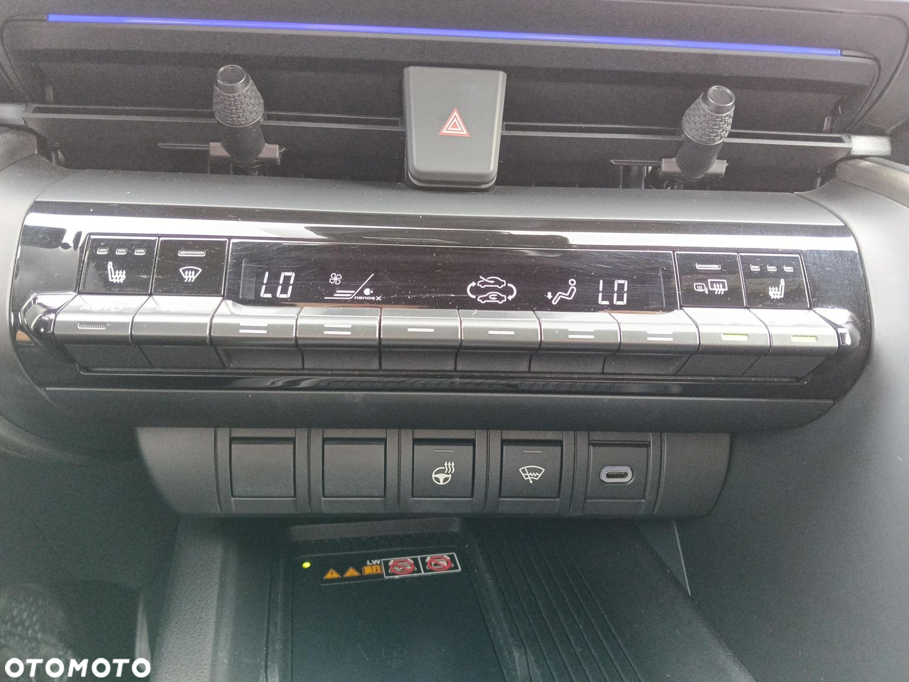 Toyota C-HR 1.8 Hybrid Executive - 17