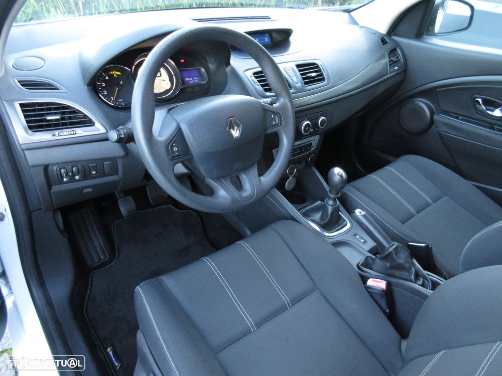 Renault mégane - 18