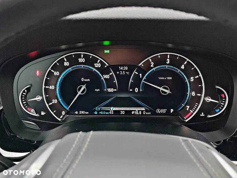 BMW Seria 5 530i xDrive Sport Line - 29