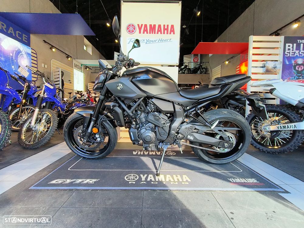 Yamaha MT-07 Y-AMT - 12