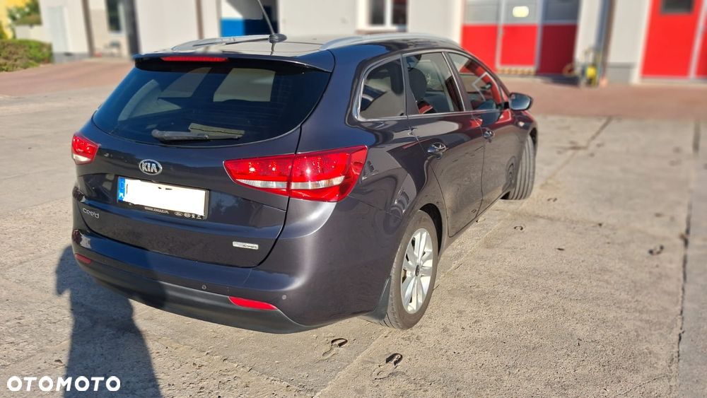 Kia Ceed 1.6 CRDi L Business Line - 18
