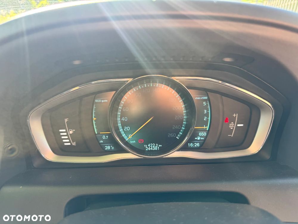 Volvo XC 60 D4 Drive-E Momentum - 12