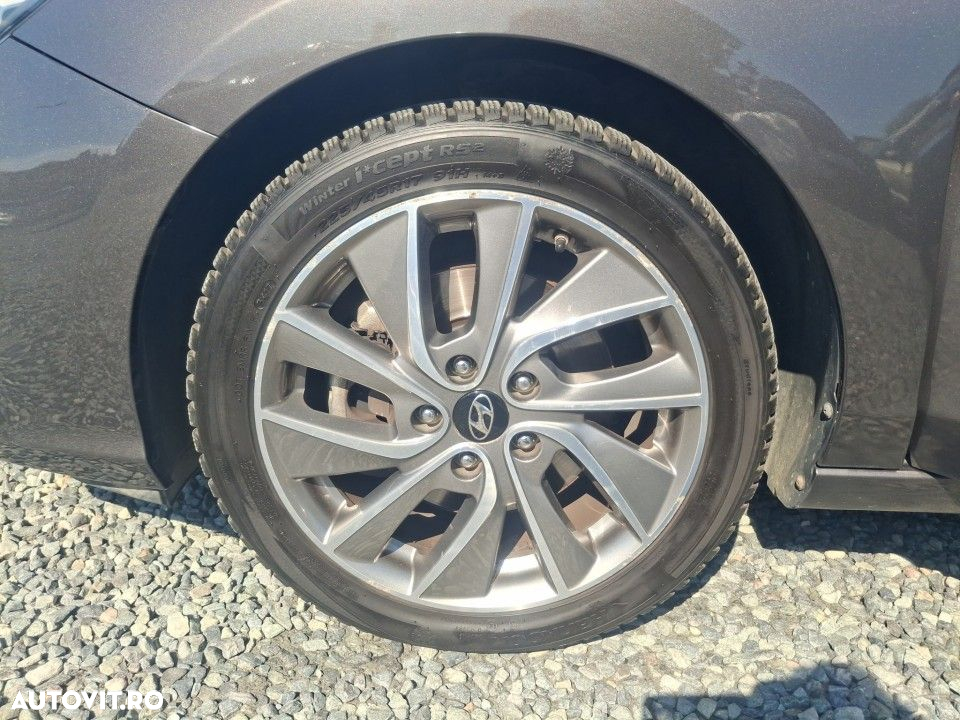 Hyundai i30 - 22