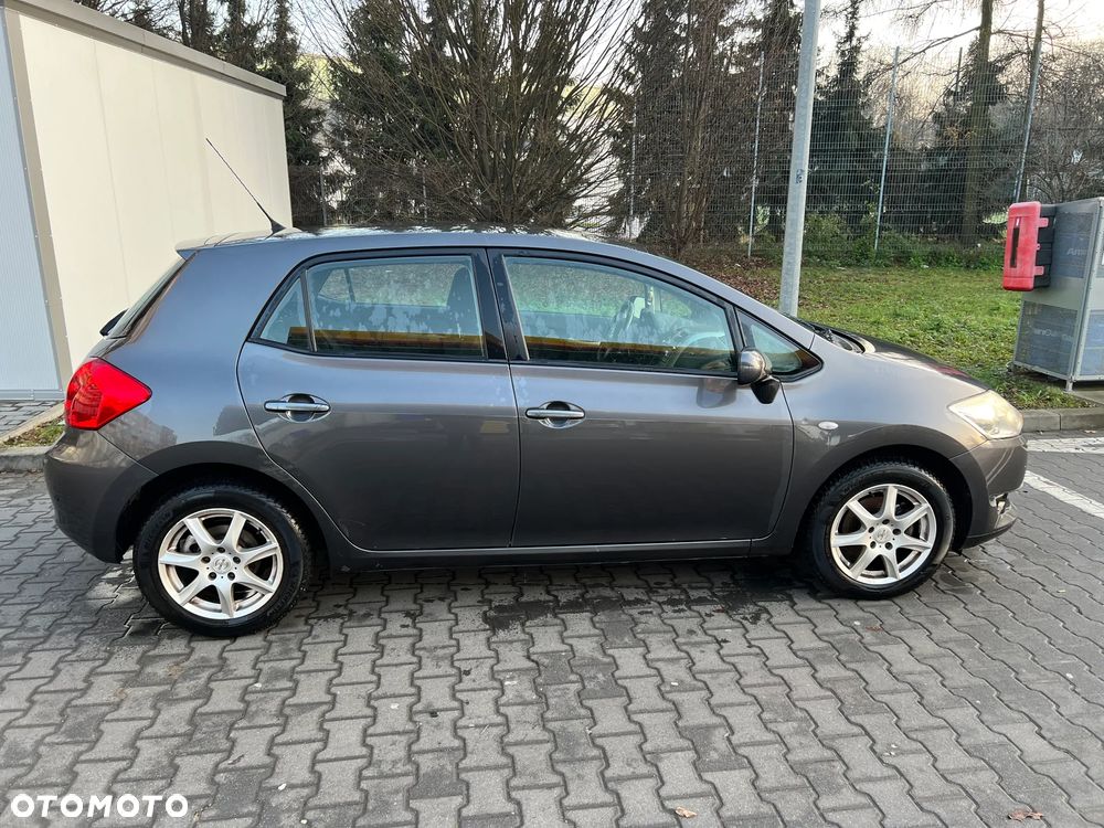 Toyota Auris 1.6 VVT-i Sol - 16