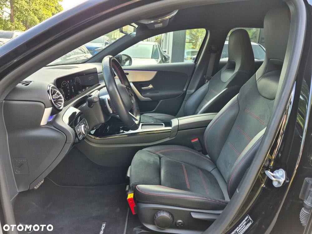 Mercedes-Benz Klasa A 250 e PHEV AMG Line 8G-DCT - 18