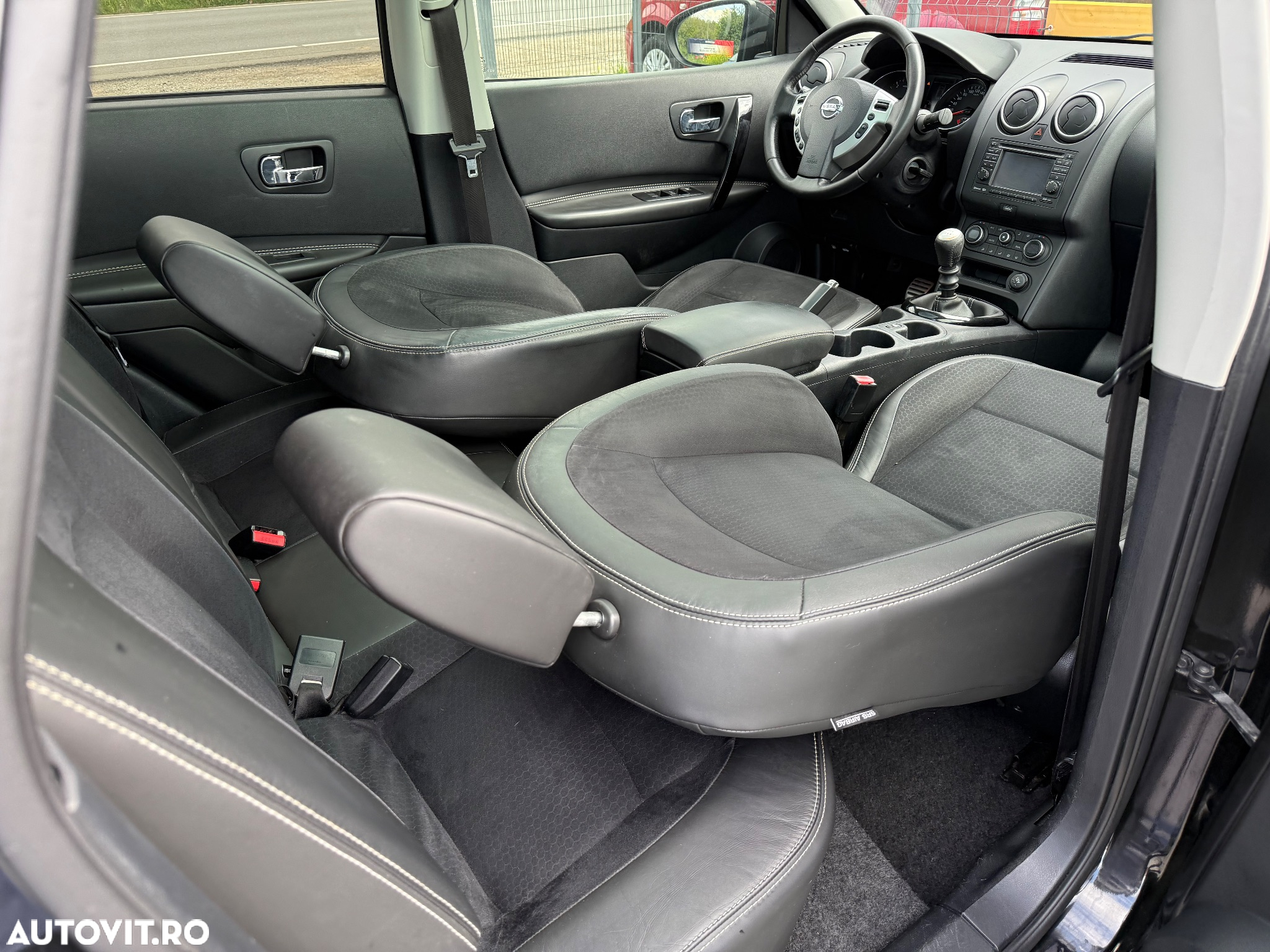 Nissan Qashqai 1.6 DCI DPF Start/Stop tekna - 20