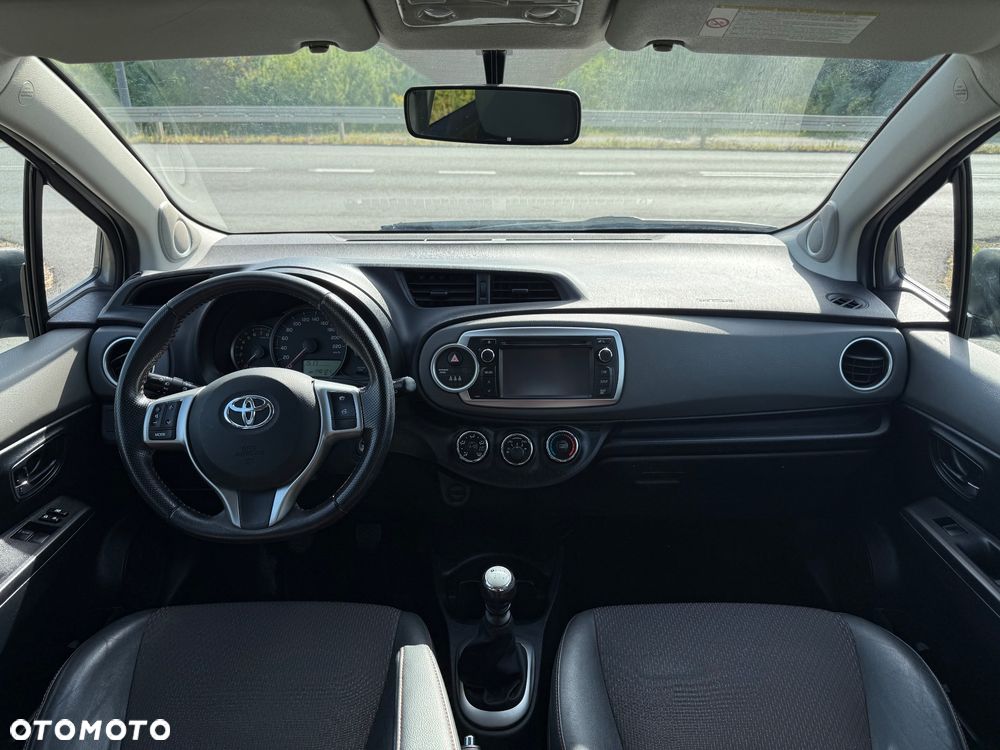 Toyota Yaris 1.33 Luna - 16