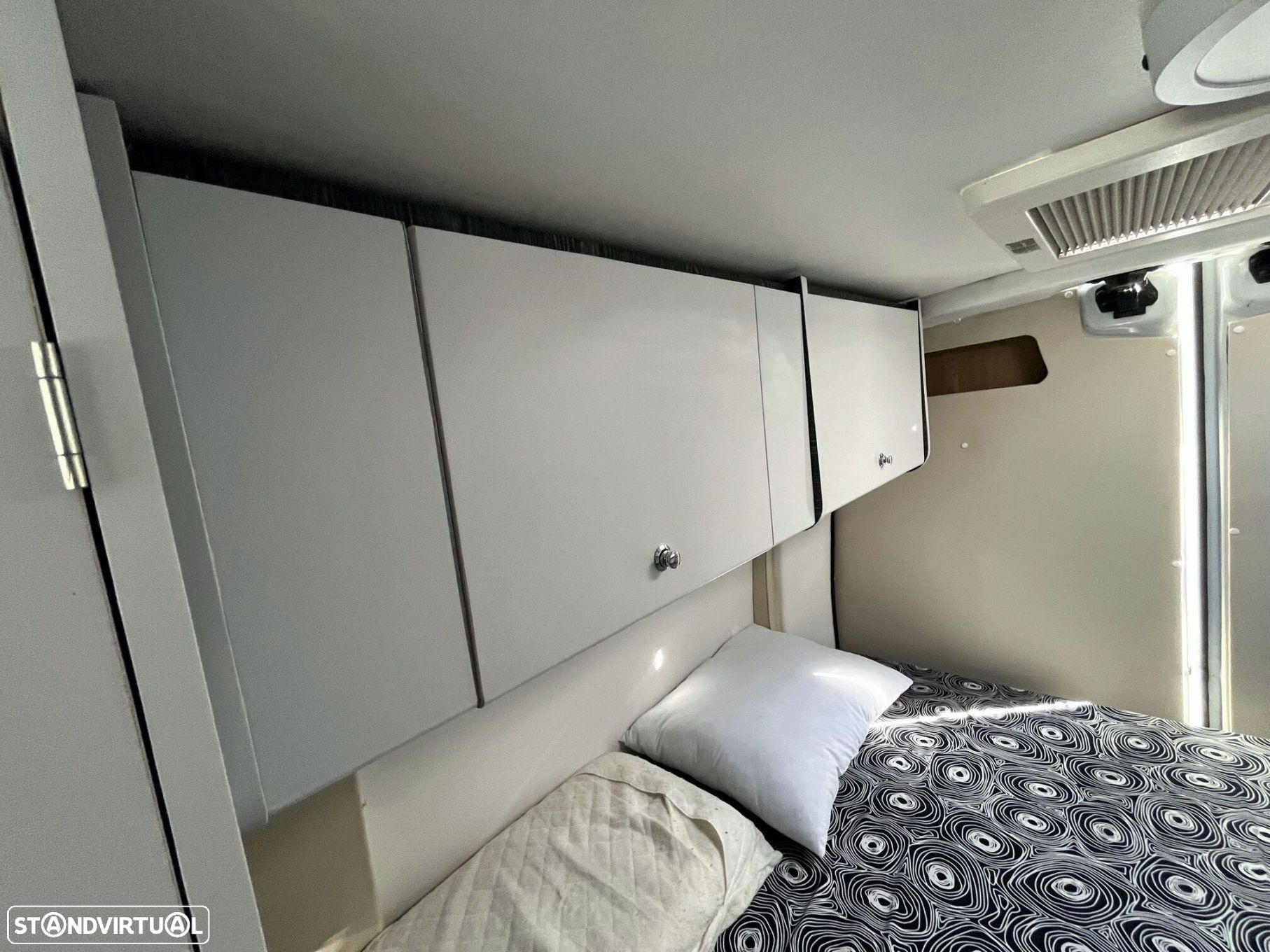 Renault Master CAMPERVAN 2.3DCI - 23
