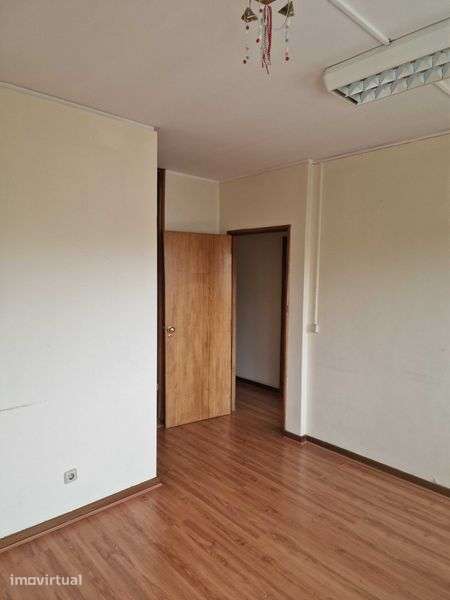 escritório para venda centro do Porto - Grande imagem: 5/6
