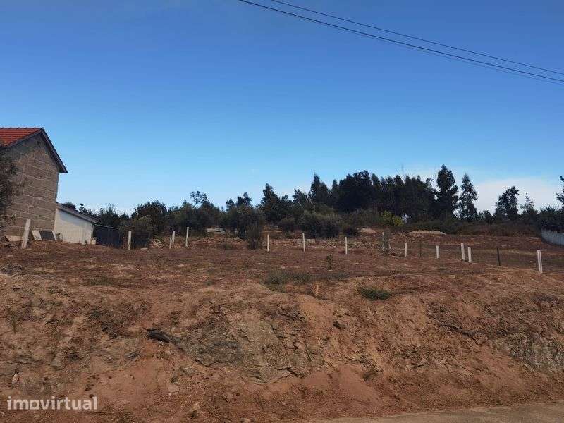 Terreno para construção - Grande imagem: 2/7