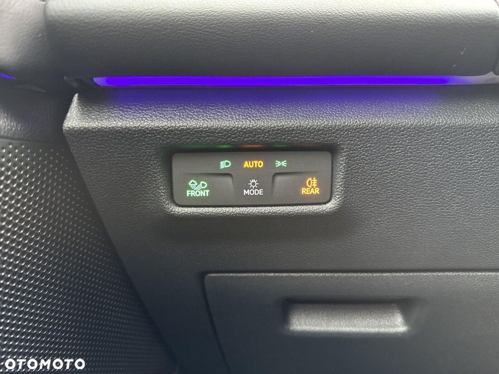 Volkswagen Tiguan - 25