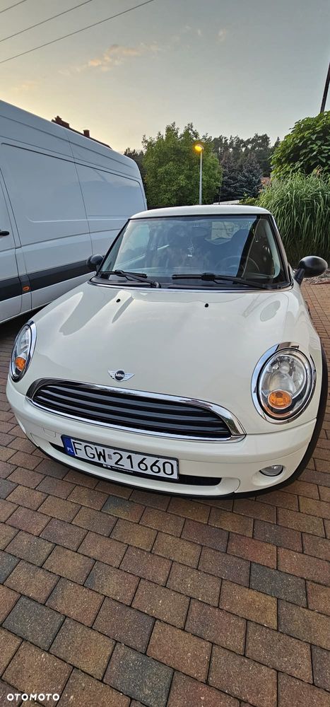 MINI ONE Standard - 3