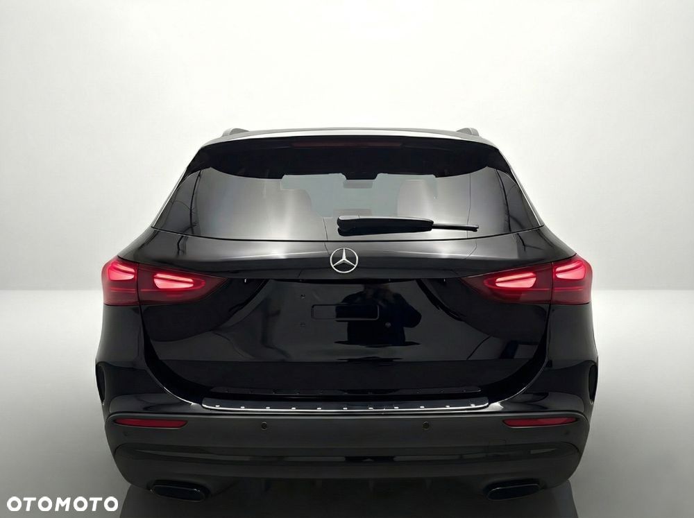 Mercedes-Benz GLA 200 mHEV AMG Line 7G-DCT - 4