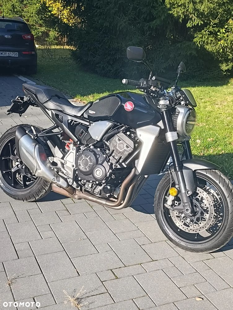 Honda CB - 16