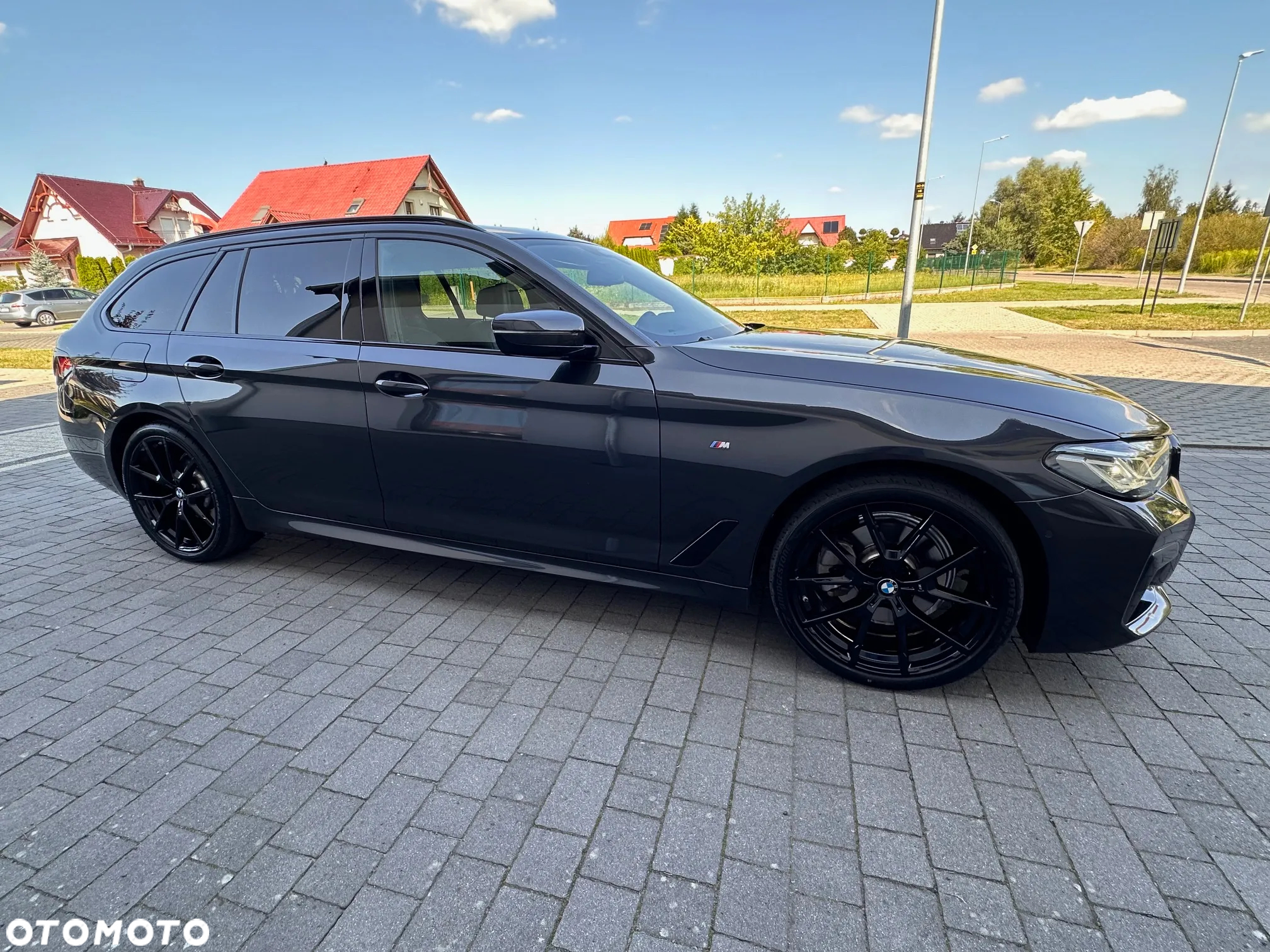 BMW Seria 5 520d xDrive Touring M Sport Edition - 18
