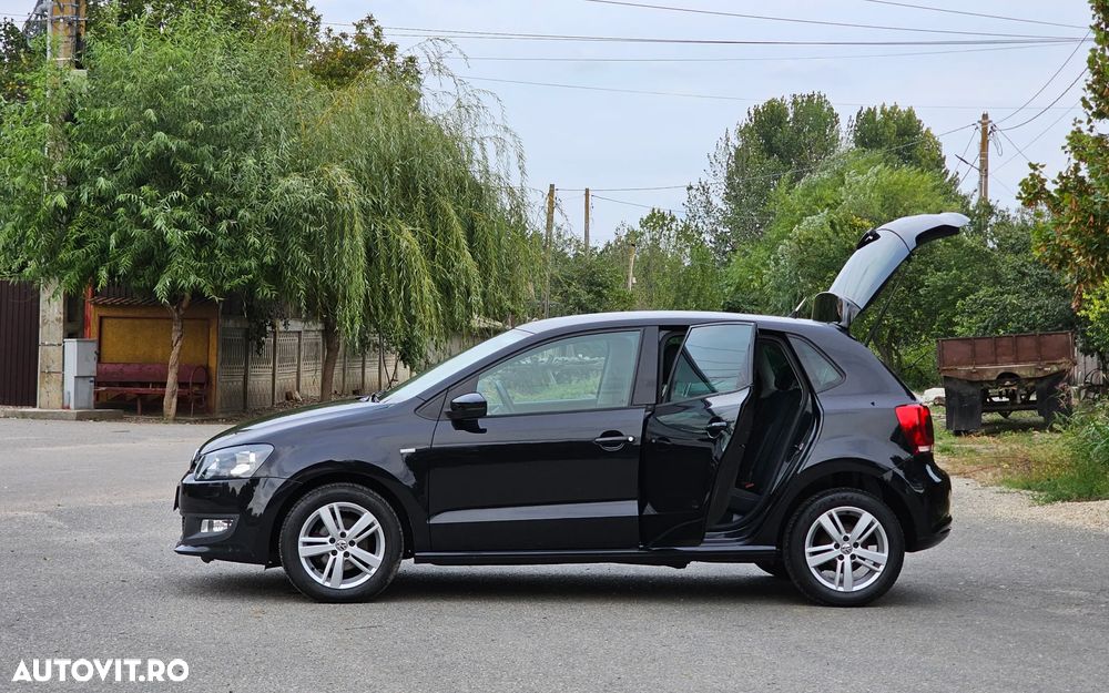 Volkswagen Polo 1.2 MATCH - 2