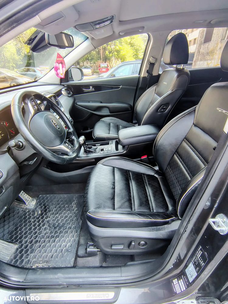 Kia Sorento 2.2 CRDi 2WD Aut. Edition 7 - 3