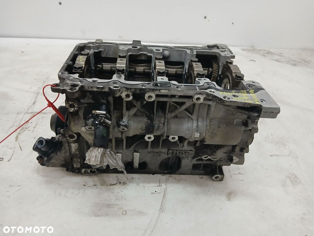 BLOK SILNIKA BMW E90 N47D20C 7810596 - 3