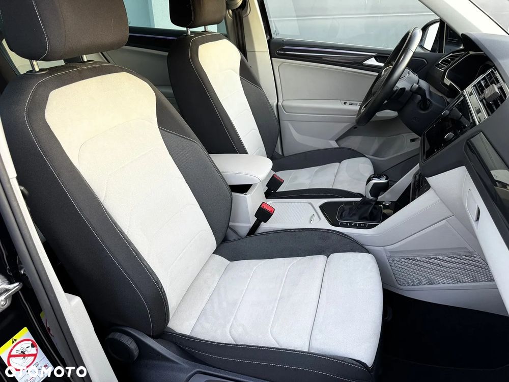 Volkswagen Tiguan 2.0 TDI Elegance DSG - 19