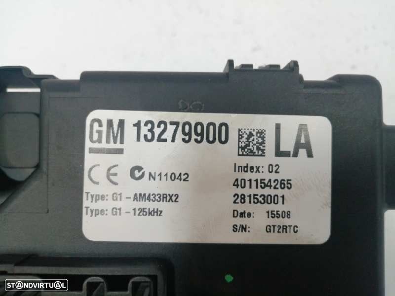 CAIXA RELÉS / FUSÍVEIS OPEL CORSA D 2008 - 1