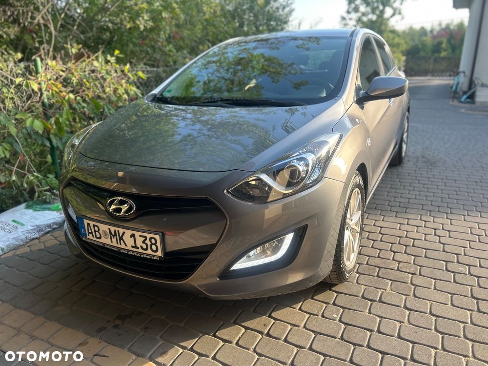 Hyundai i30 1.4 Comfort - 12