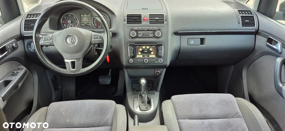 Volkswagen Touran 2.0 TDI DPF Highline Perfectline DSG - 12