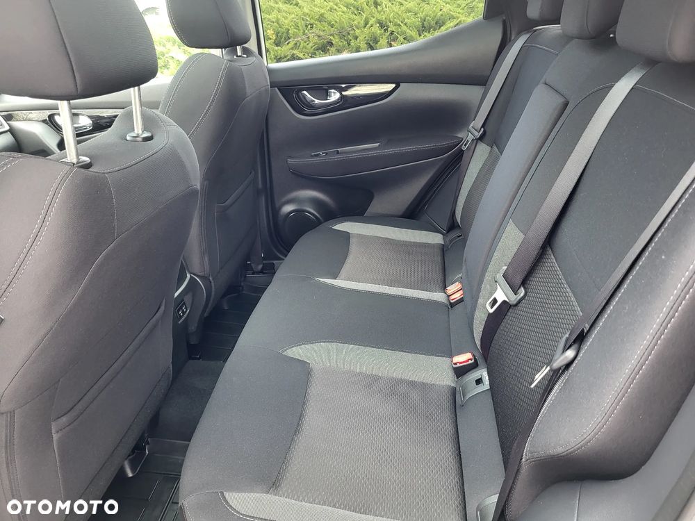 Nissan Qashqai - 15