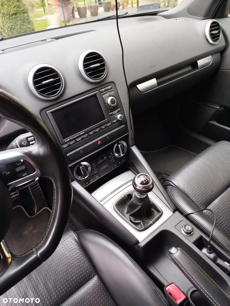 Audi S3 Standard - 15